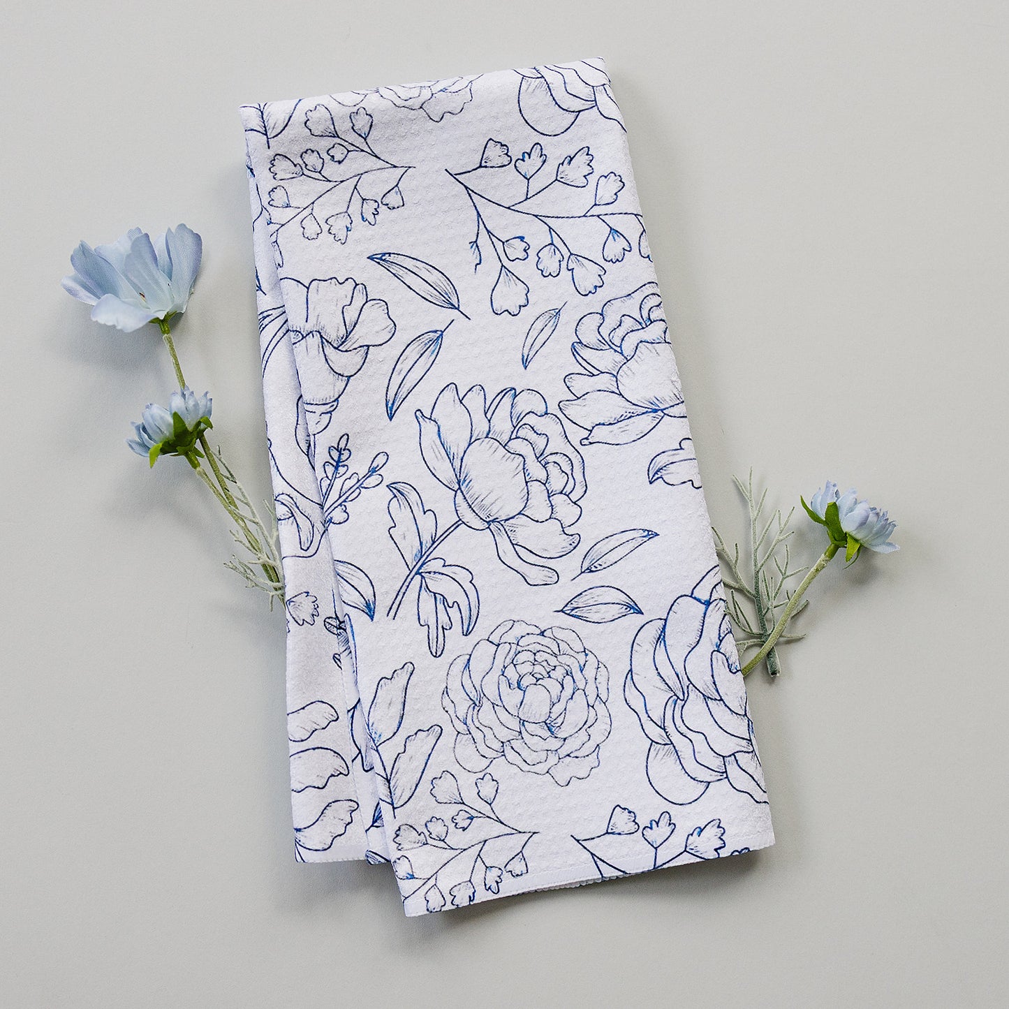 Blue Gardens Sparkle Hand Towel