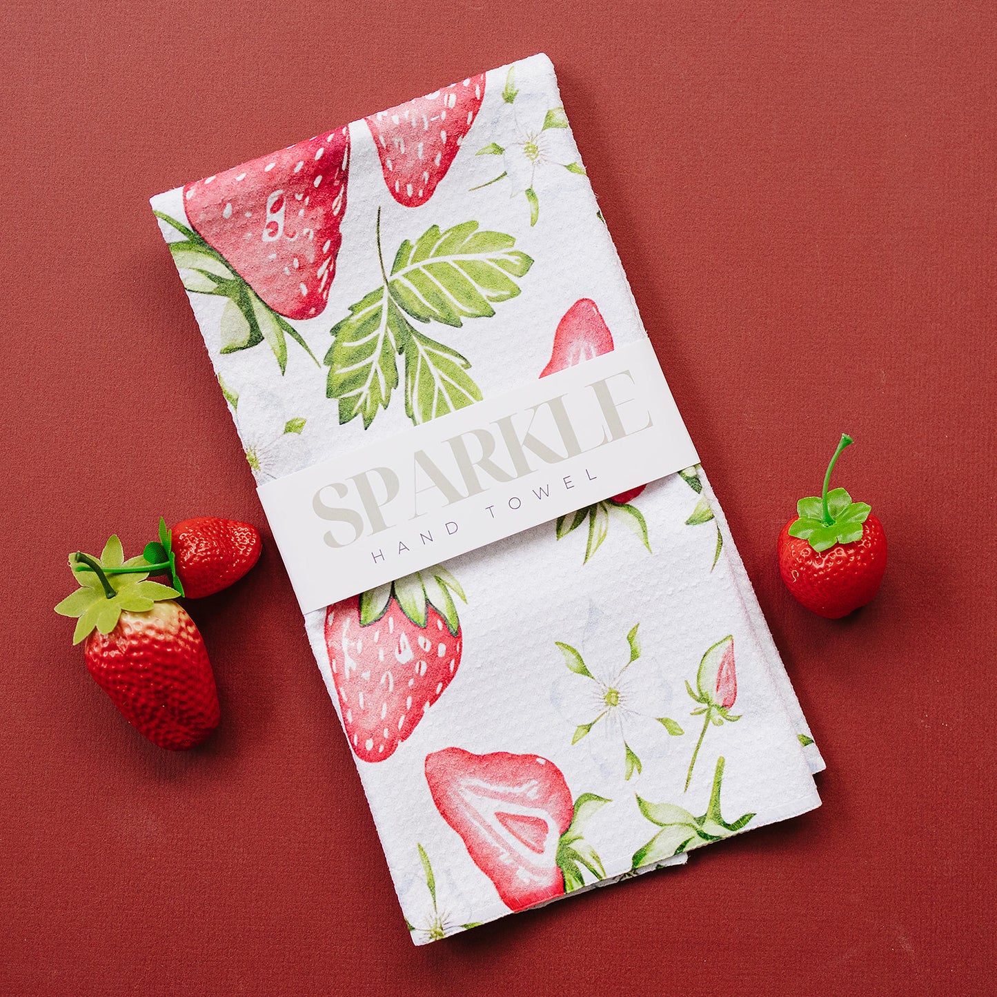 The Sparkle Hand Towel Strawberries
